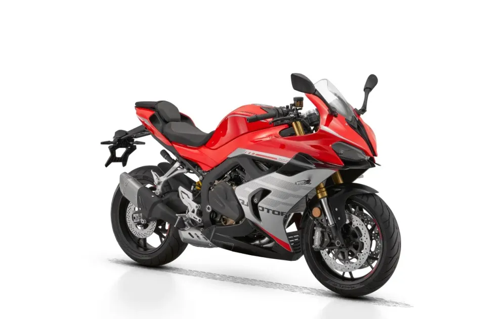 QJ Motor SRK 800 RR